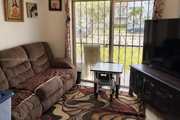 6820 W FLAGLER ST 103