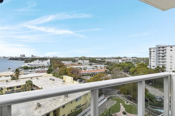 900 BAY DR 721