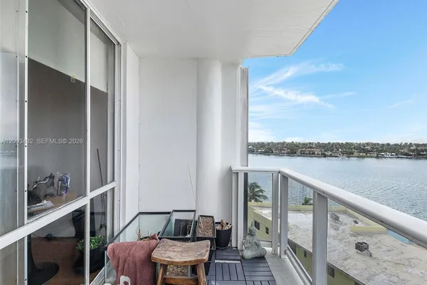 900 BAY DR 721