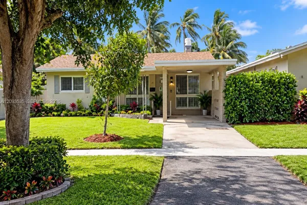 1405 NW 10TH ST