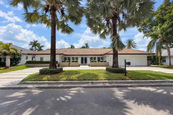 5134 NW 94TH DORAL PL