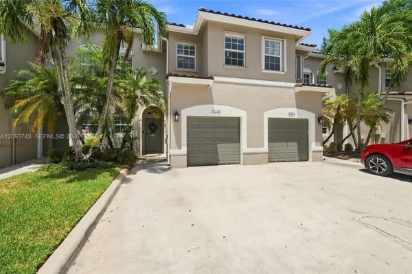13225 NW 7TH DR