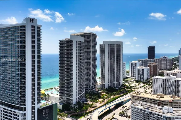 4111 S OCEAN DR 3008