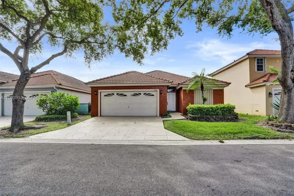 1014 ASPRI WAY