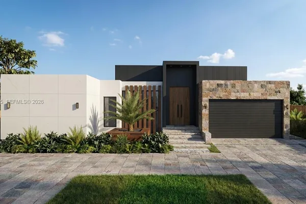 5810 NW 66TH AVE