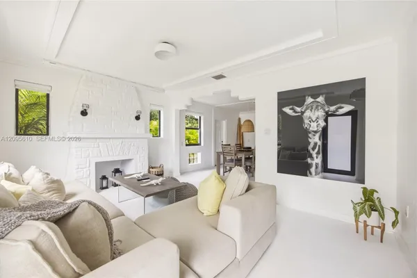 295 NW 42ND ST