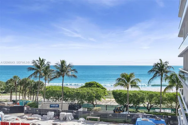 9559 COLLINS AVE S4-D