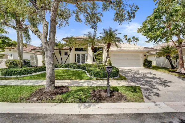 2649 MILLER CT