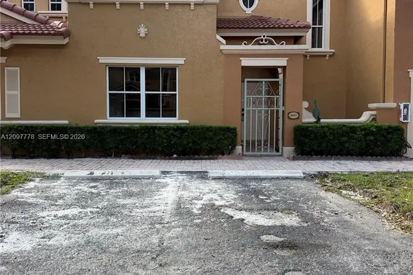 8520 NW 139TH TER 1607