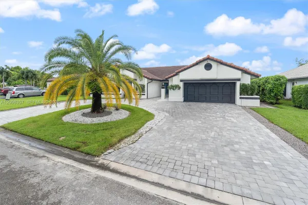 11020 NW 5TH CT
