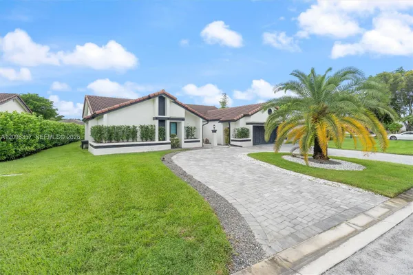 11020 NW 5TH CT
