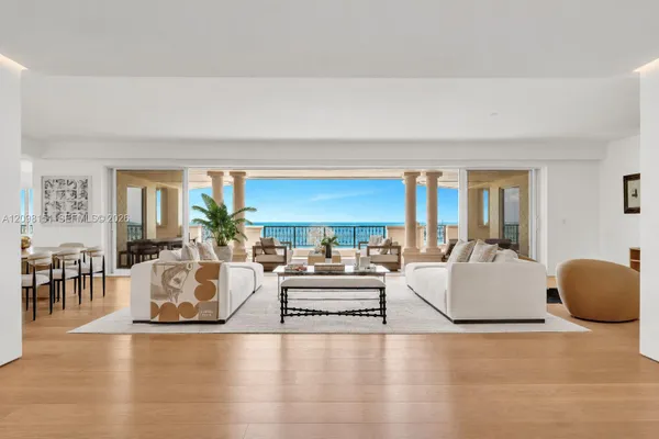 7724 FISHER ISLAND DR 7724