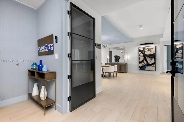 30 ISLE OF VENICE DR PH 3