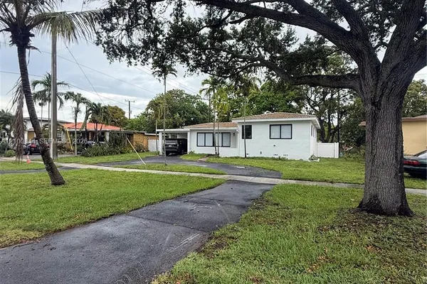 12615 N MIAMI AVE