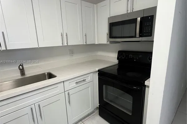 7430 SW 153RD PL 106-1