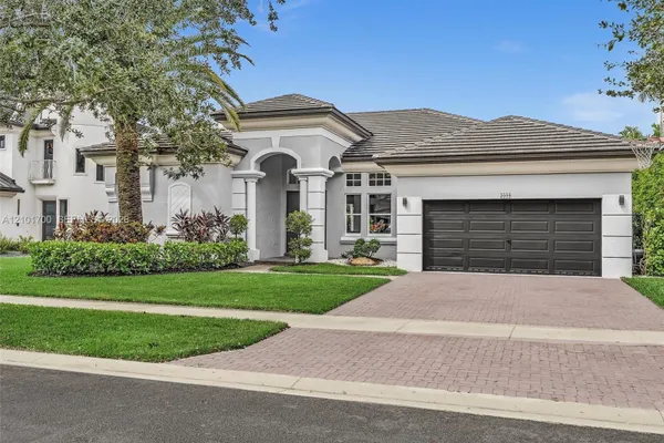 3000 SW 194TH TER