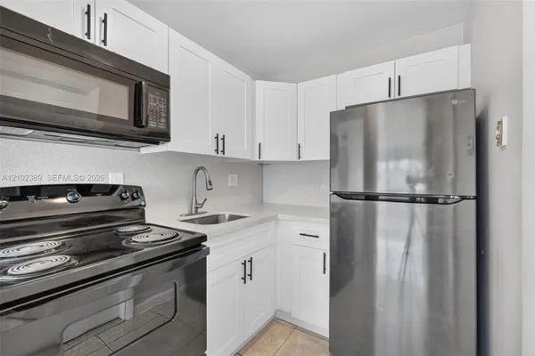 151 SE 6TH AVE 16
