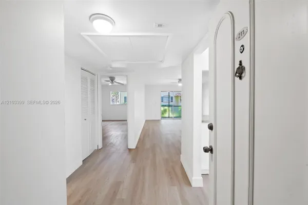 253 S CYPRESS RD 211