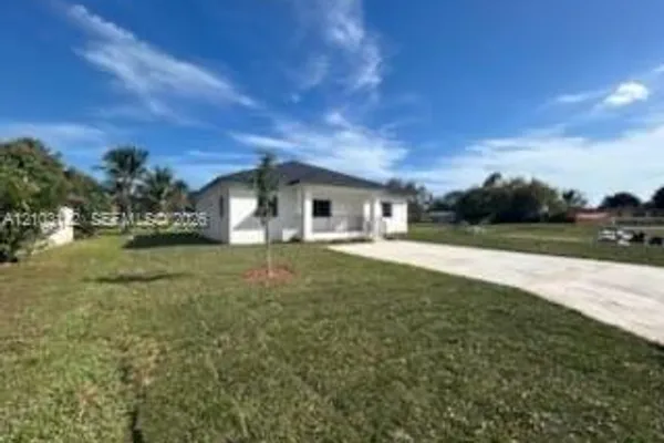 3330 NW 101ST ST