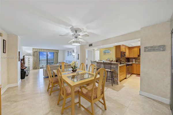 1500 S OCEAN DR 15H
