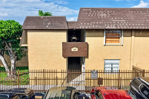 800 SW 129TH PL 202