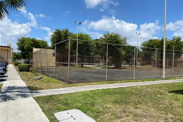 2840 NW 55TH AVE 2D
