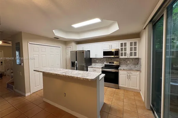 620 SW 107TH AVE 702