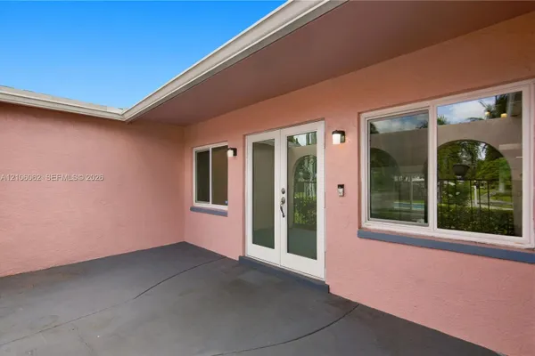4200 NW 42ND ST
