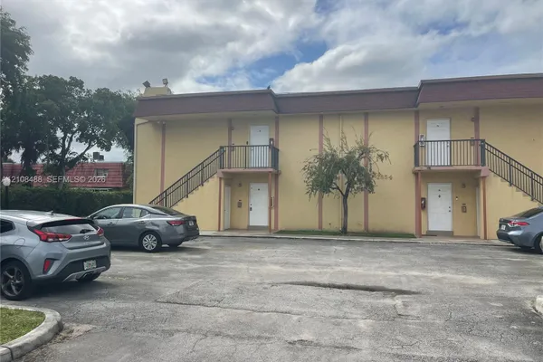 2854 NW 55TH AVE 1B