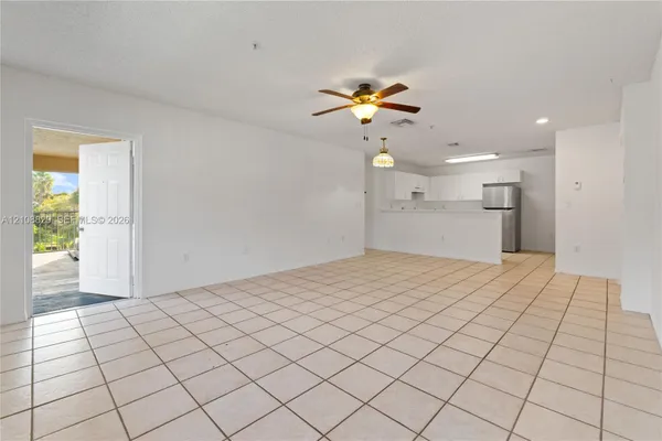 10111 W ATLANTIC BLVD C3