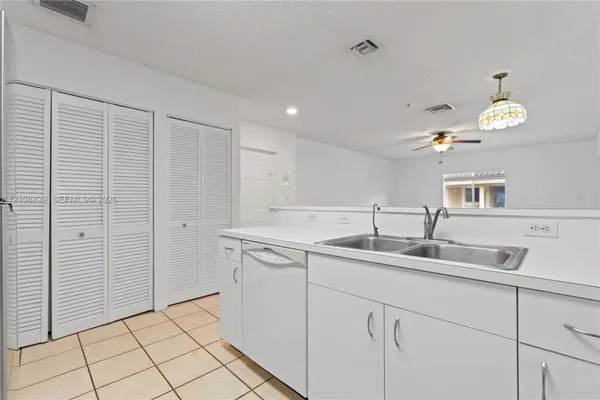 10111 W ATLANTIC BLVD C3