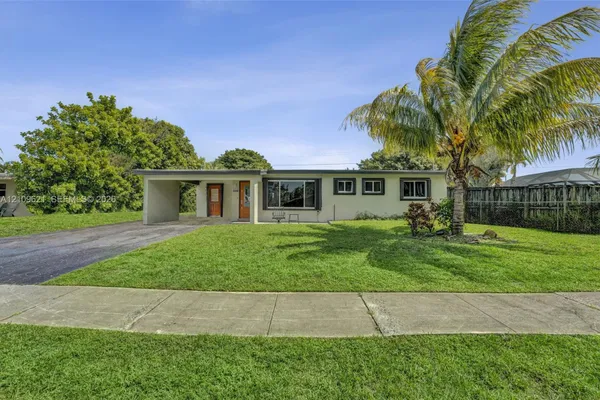 231 SW 64TH WAY