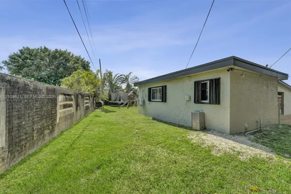 231 SW 64TH WAY