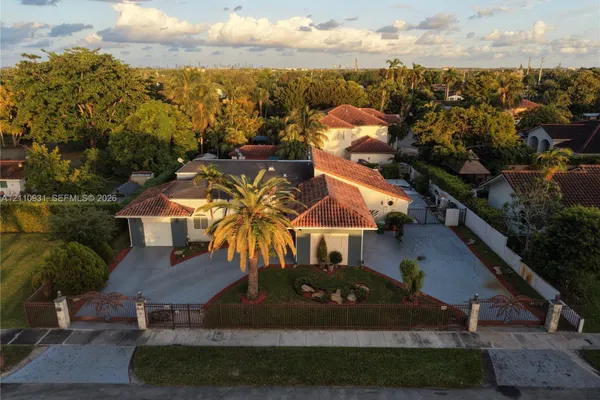 3005 SW 99TH CT