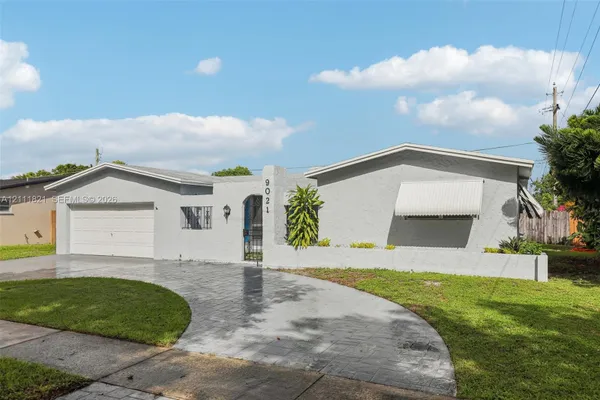 9021 SW 55TH CT