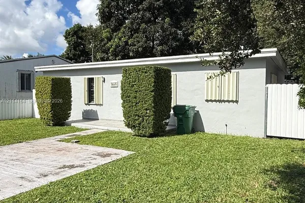 1865 NW 50TH ST