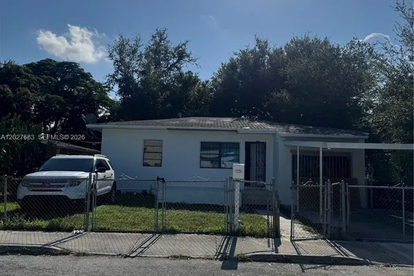 6800 NW 2 CT