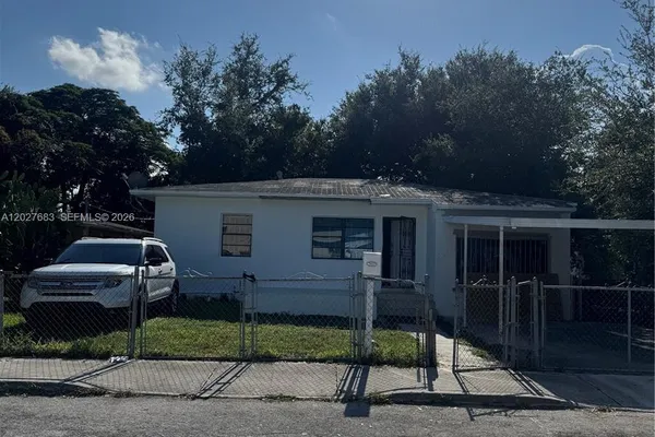6800 NW 2 CT
