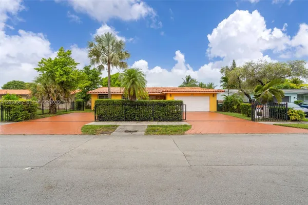 1320 SW 84TH AVE
