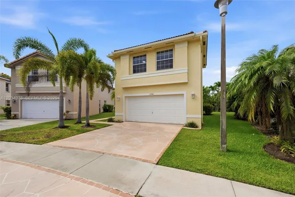 17908 SW 30TH CT