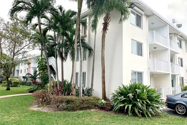 240 GALEN DR 214