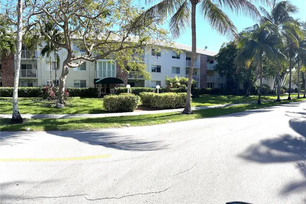 240 GALEN DR 214