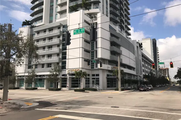 315 NE 3RD AVE 2103