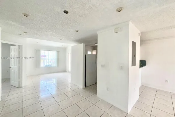 9184 NW 119 TER 198