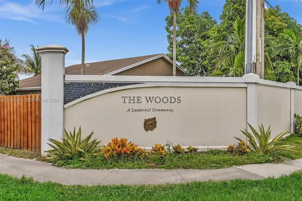 7480 NW 37TH CT