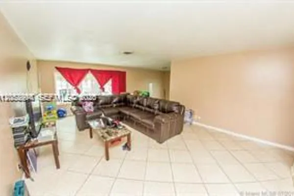 5333 NW 18TH ST 3A