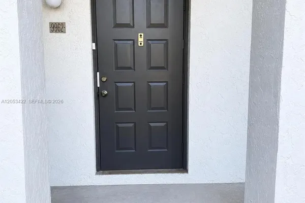 9962 NOB HILL CT 9962