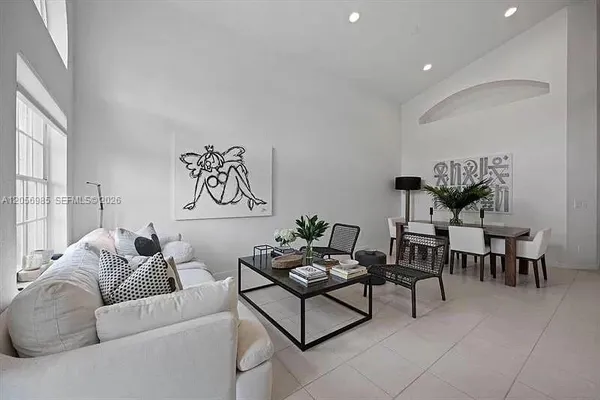 4180 SEA MIST WAY