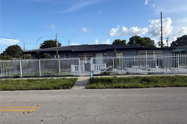 9200 SW 37TH ST