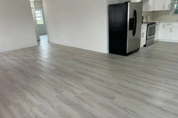9200 SW 37TH ST